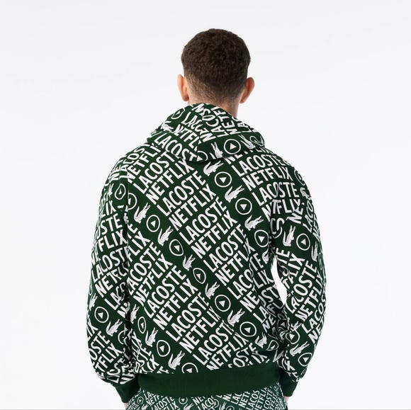 MEN’S LACOSTE X NETFLIX LOOSE FIT ORGANIC COTTON SWEATSHIRT - Picture 2 of 8